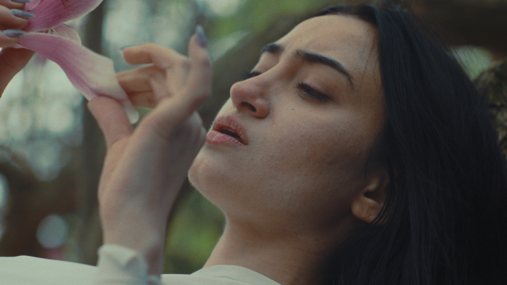 Moonshine Eyes still 5